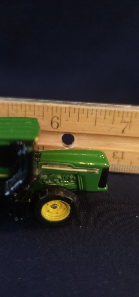 John Deere Tractor Key Chain 9020 Large Wheels Mega Machine