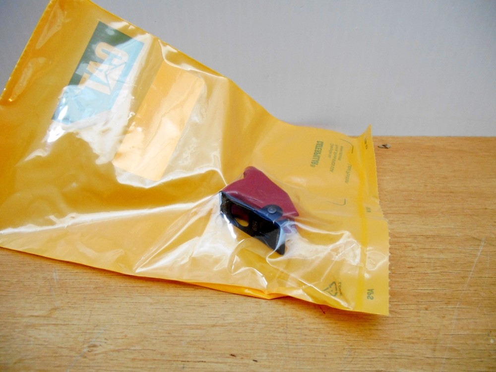 Genuine Caterpillar 3E5169 Switch Guard, Red