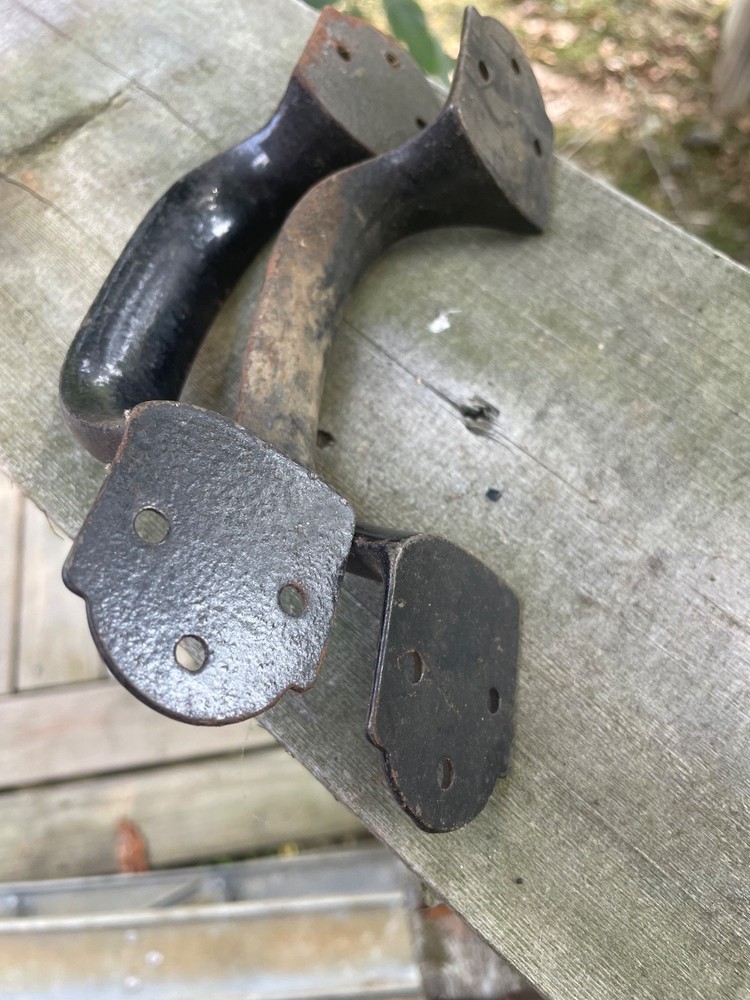 OAIR 2 NOS HEAVY DUTY CAST IRON BARN/TOOL BOX/DRAWER PULL HANDLE 7"