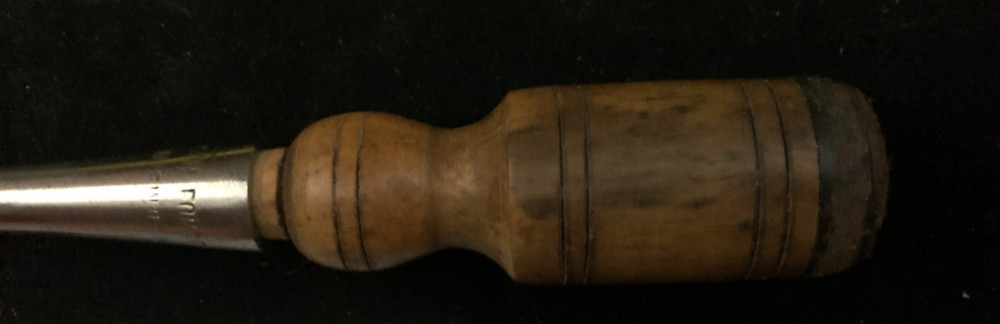 Hudson Forge Co. 1/2" Wide beveled Chisel