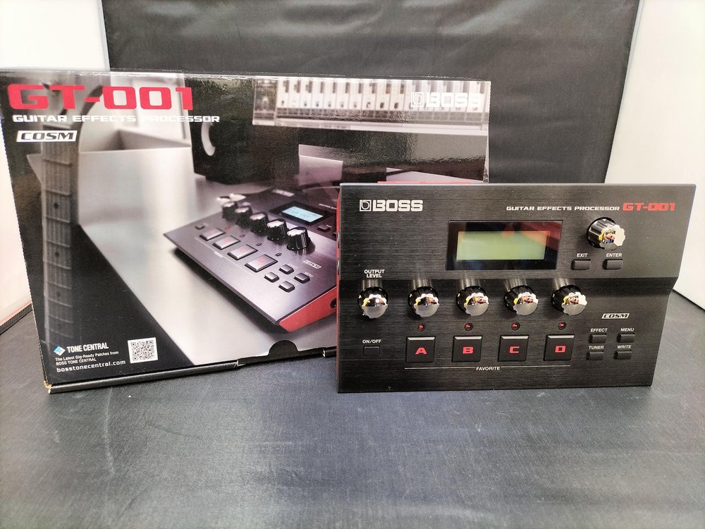 BOSS GT‑001 Desktop Guitar Multi‑Effects Processor USB Audio/MIDI