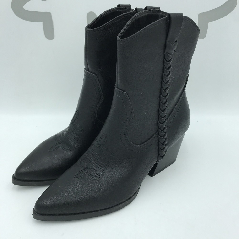 DV Dolce Vita Women's Kellar Western Ankle Boot