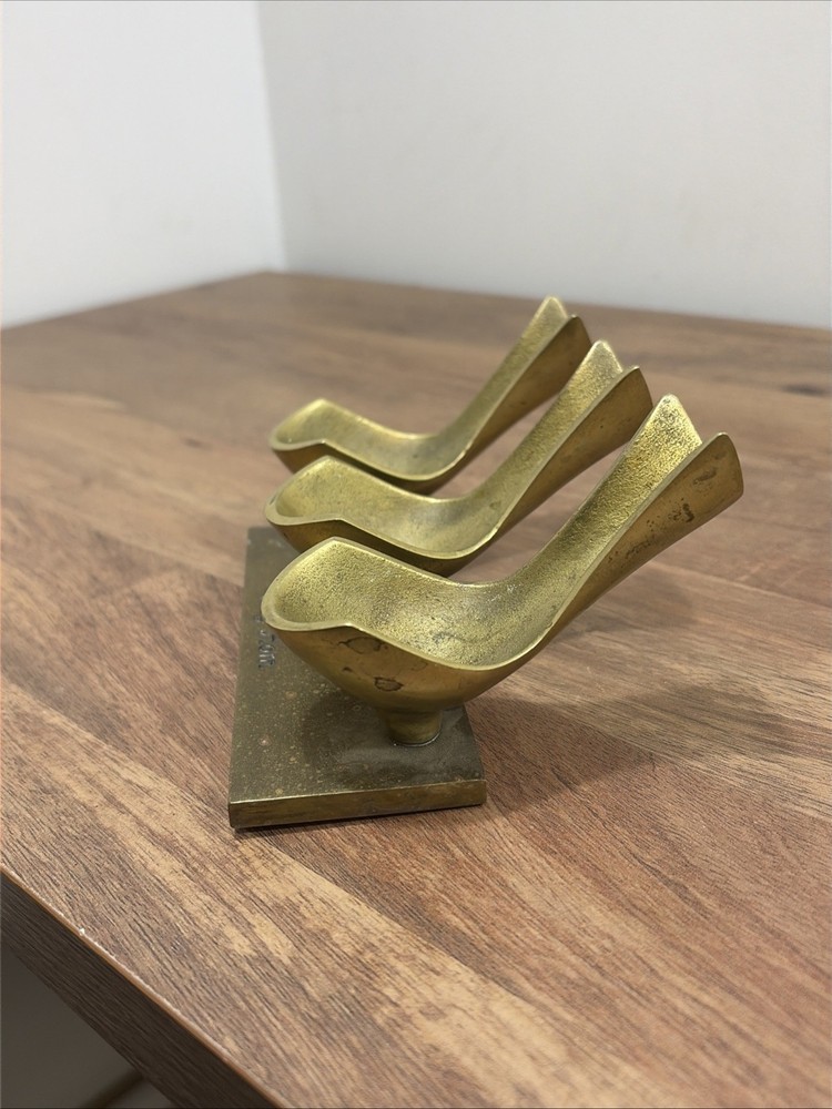 Vintage RARE Solid Brass Metal PIPE STAND Pug Stand Solid Brass Base USA Triple