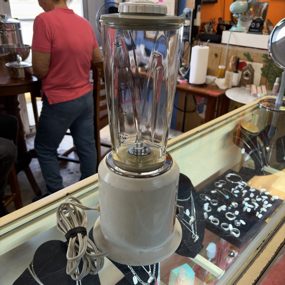 VINTAGE KNAPP MONARCH LIQUIDIZER BLENDER WORKING CONDITION