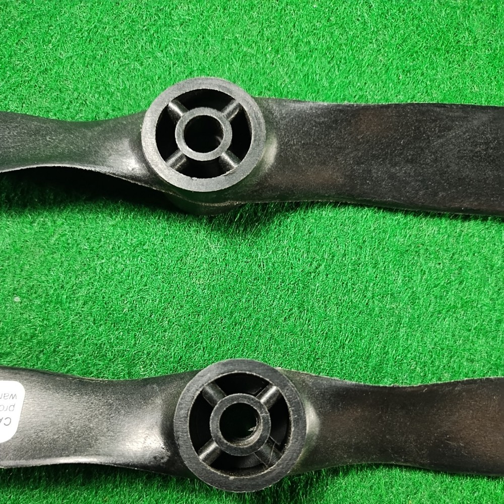 (2) Master Airscrew composite prop 11x7
