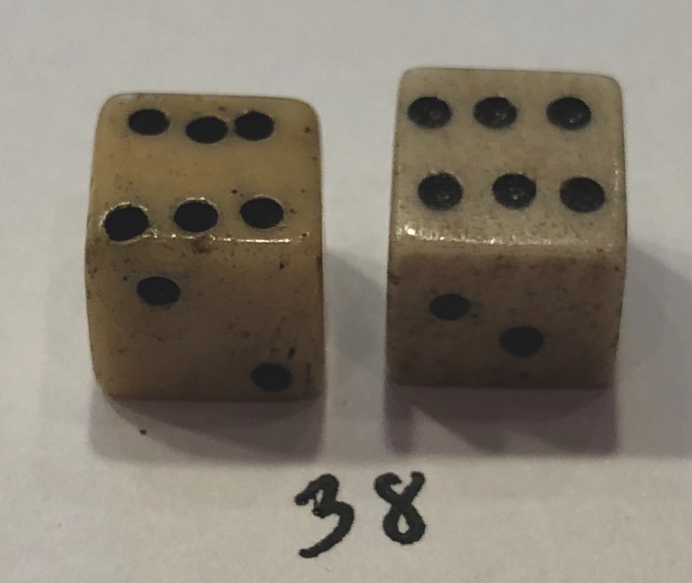 Vintage Pair Bone (Bovine) Dice 5/16”