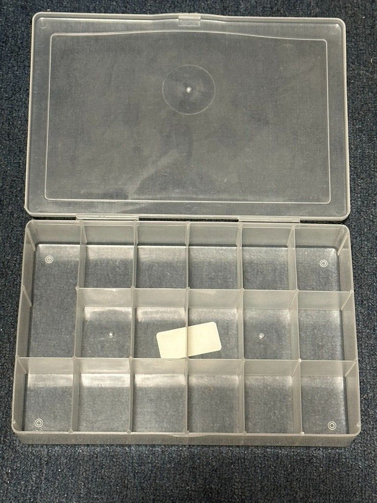 Empty Floss Organizer Large Compartments (CLEAR WHITE)