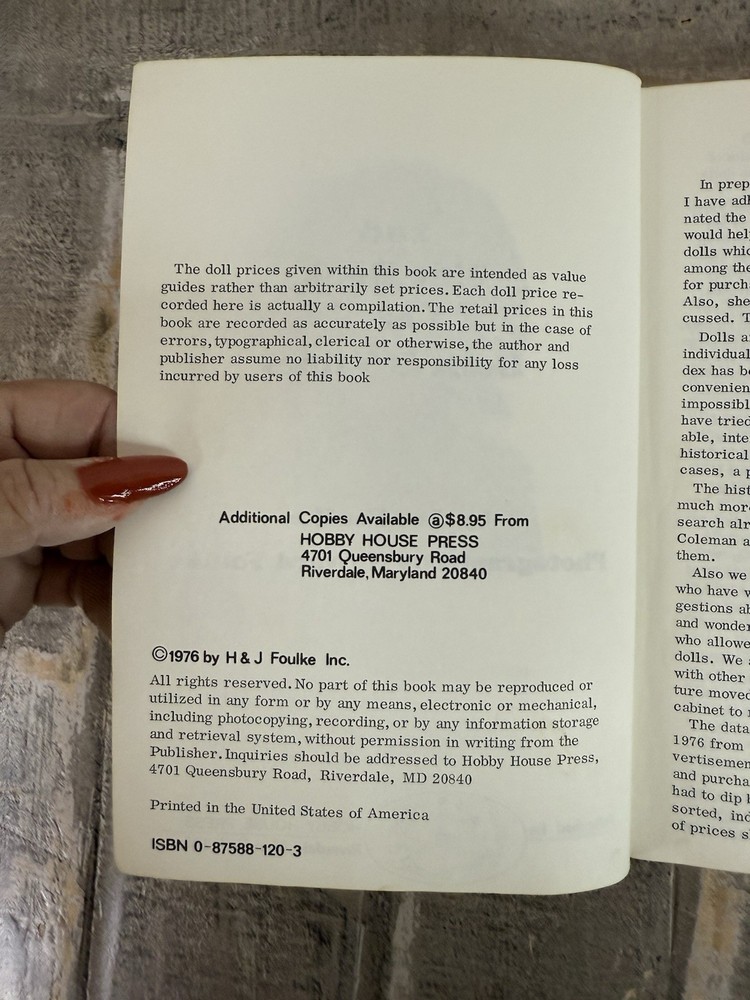 Blue Book Of Dolls & Values Book 2