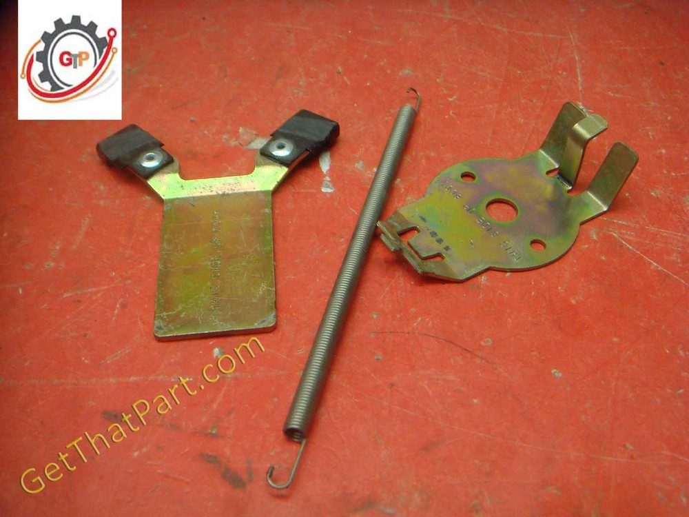 Stryker 3002 Secure II Med−Surg Bed Brake Plate Assembly