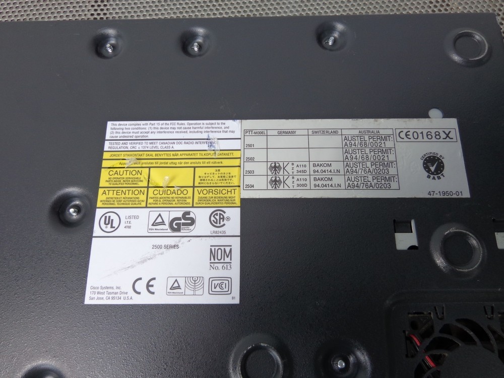 Cisco Systems 2500 Series Model 2501 Dual Serial Network Router