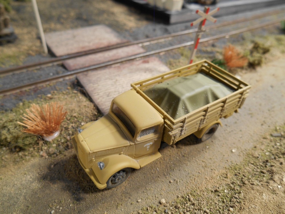 HO Roco Minitanks Panzer Army Vehicle A2292
