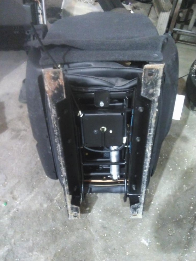 Replaces 2020 PETERBILT 579 FRONT SEAT , OH
