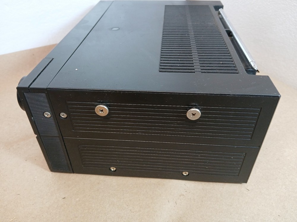 vector Research vmc-100 stereo receiver/ Graphic Equalizer