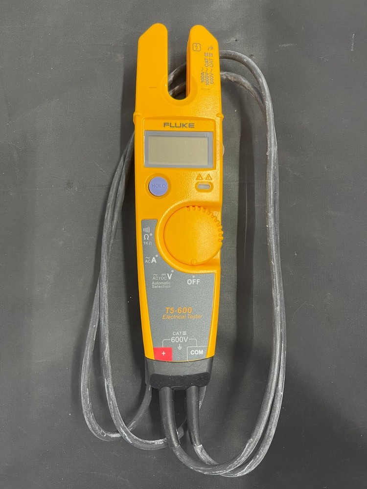 Fluke T5-600 Electrical Voltmeter, Continuity and Current Tester - Open Box