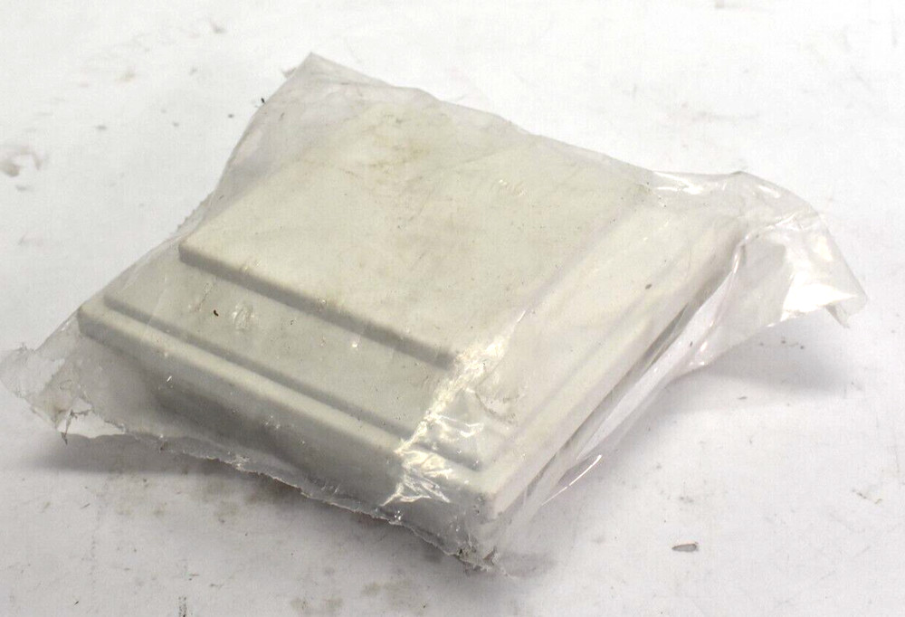 Trex 4" x 4" White Post Sleeve Cap For Deck Railing Plastic White PRWSQCAP4X4