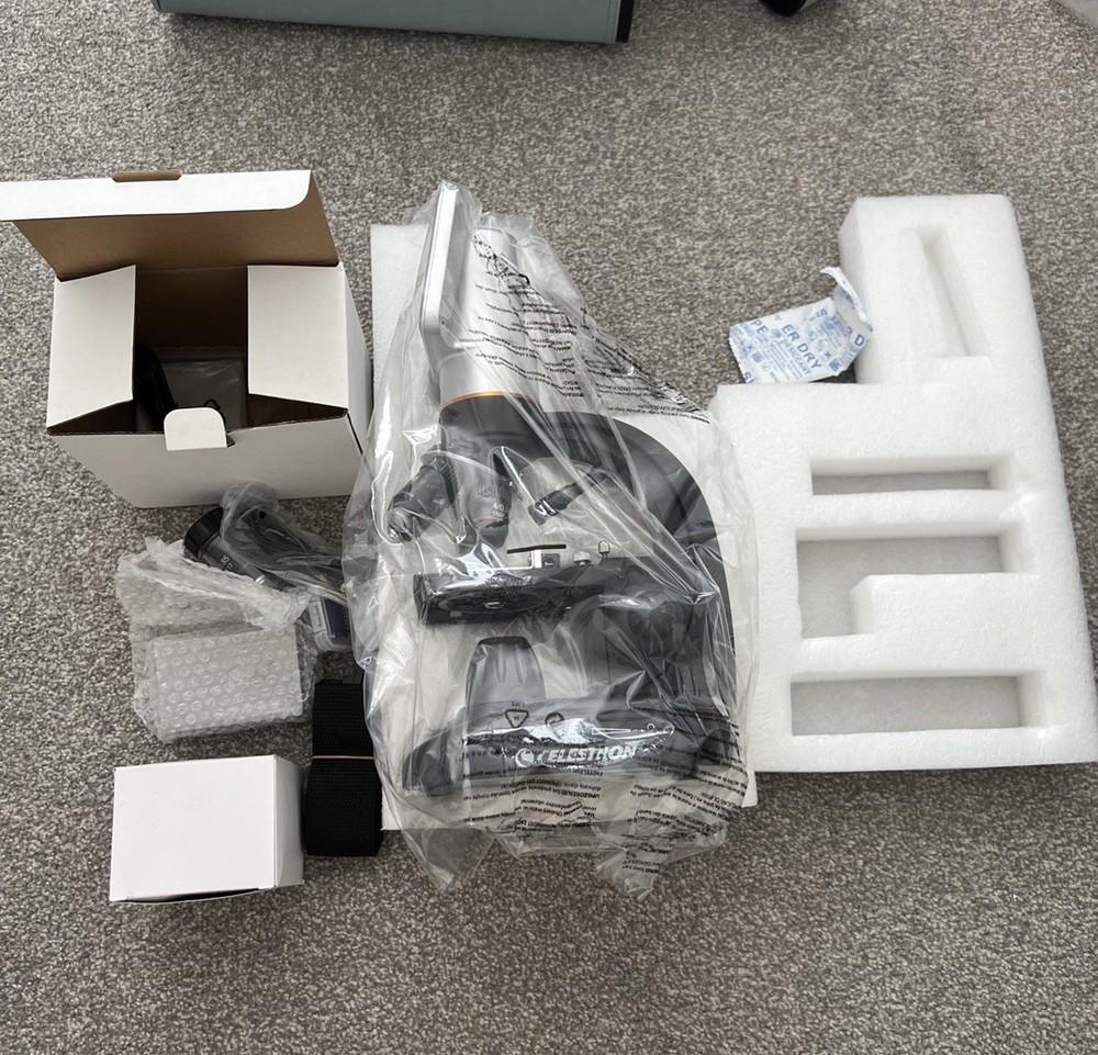 Celestron PentaView LCD Digital Microscope 44348-CGL