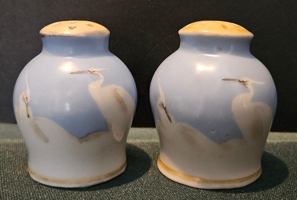 Nippon Crane Pattern Salt and Pepper Shakers - No Corks
