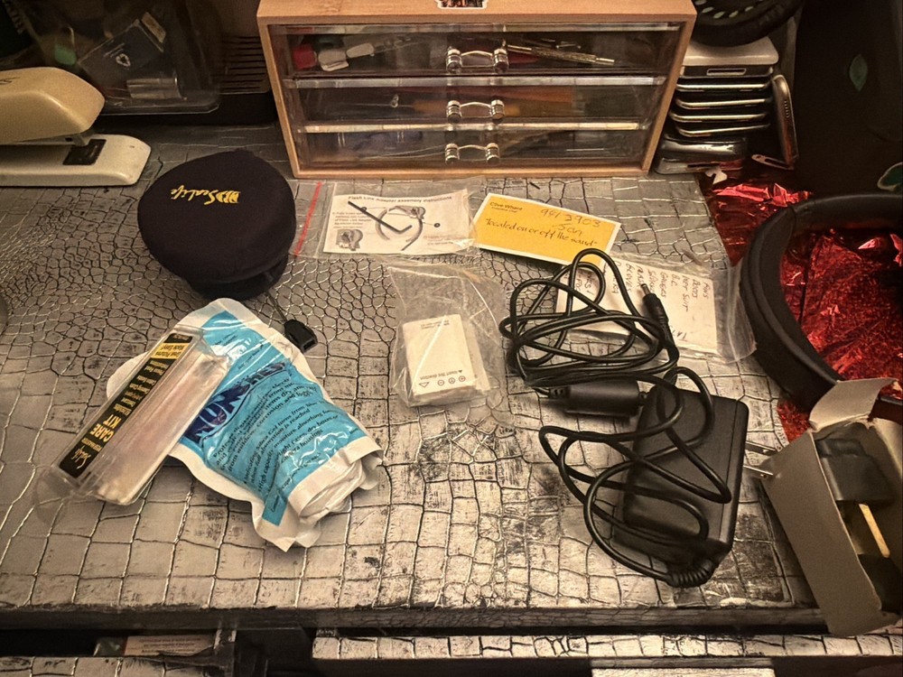 Sealife DC500 With Strobes No Camera