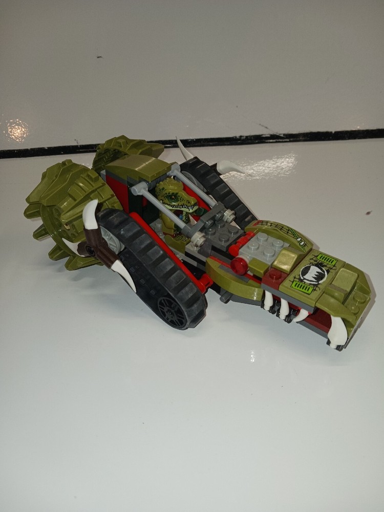 lego chima crawleys claw ripper Imcludes Mini Figure!