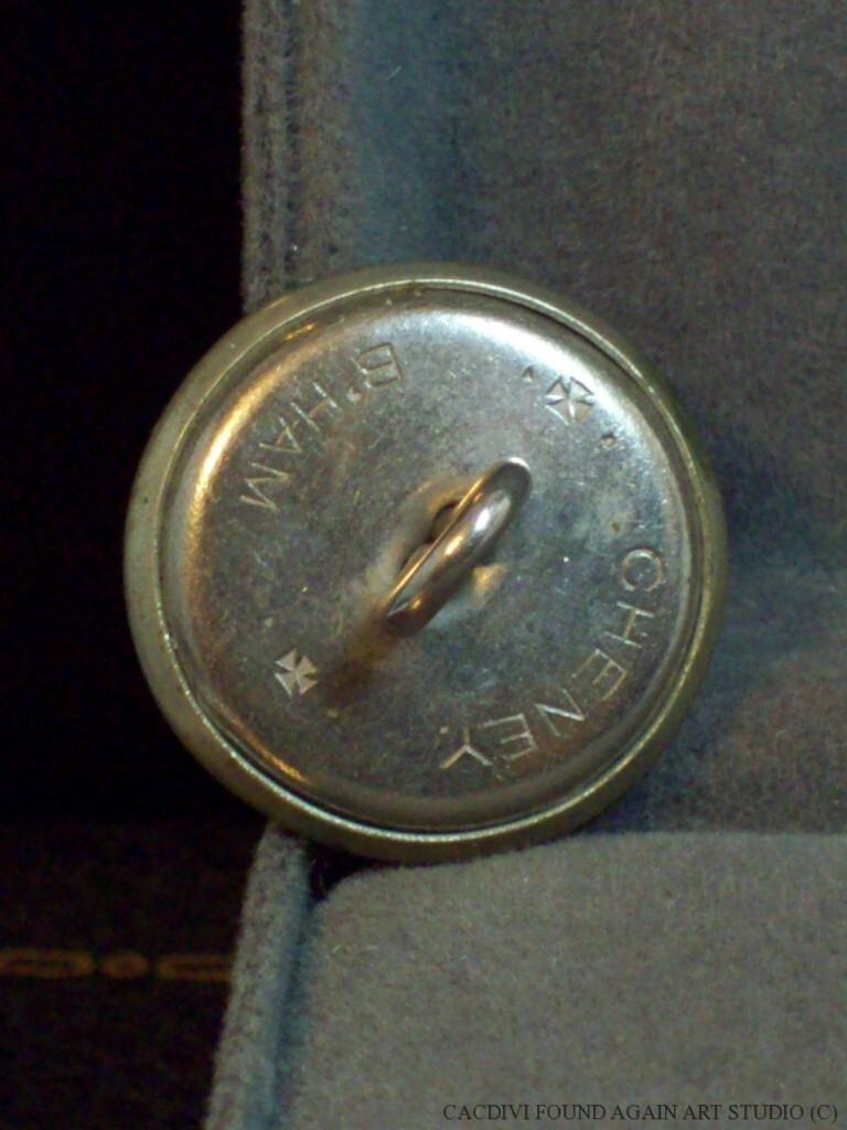 WWII British Civil Defense Kings Crown CD Button World War Insignia Cheney Vtg