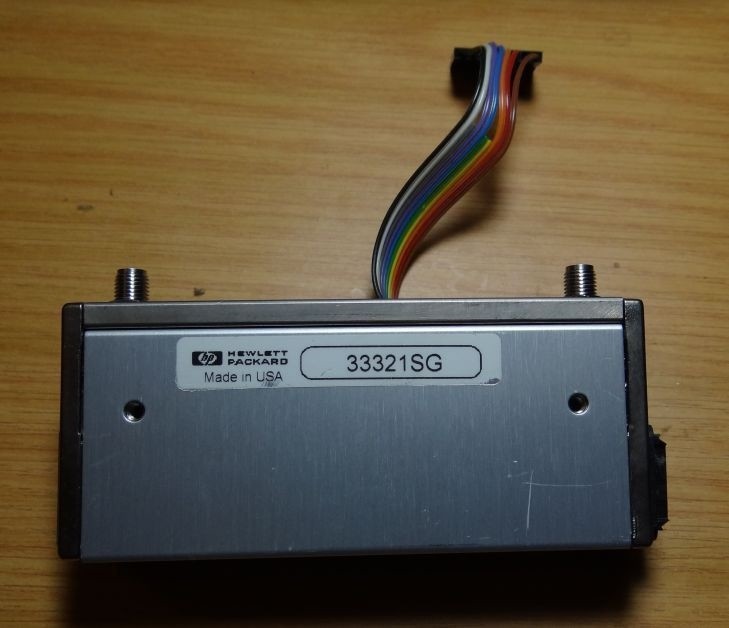 HP MODEL 33321SG PROGRAMMABLE STEP ATTENUATOR DC-4 GHz 0-35 dB |