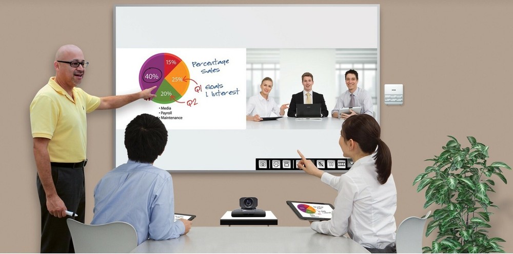 EPSON 595Wi Interactive projector for classroom and office presentations