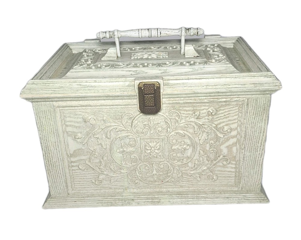 Vintage Max Klein White Gold Plastic Sewing Box Case SC-4015 W/ Handle Large