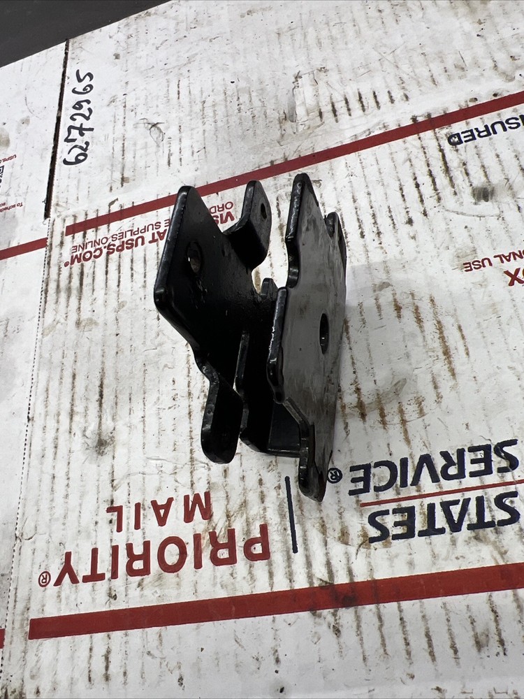 Mercruiser thunderbolt V ignition module mount bracket