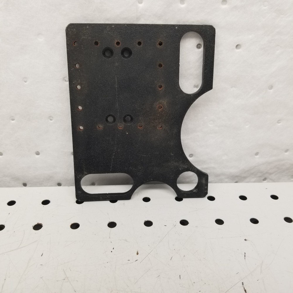 Trimble 58043 REV Steer Bracket Pre-Owned Trimble