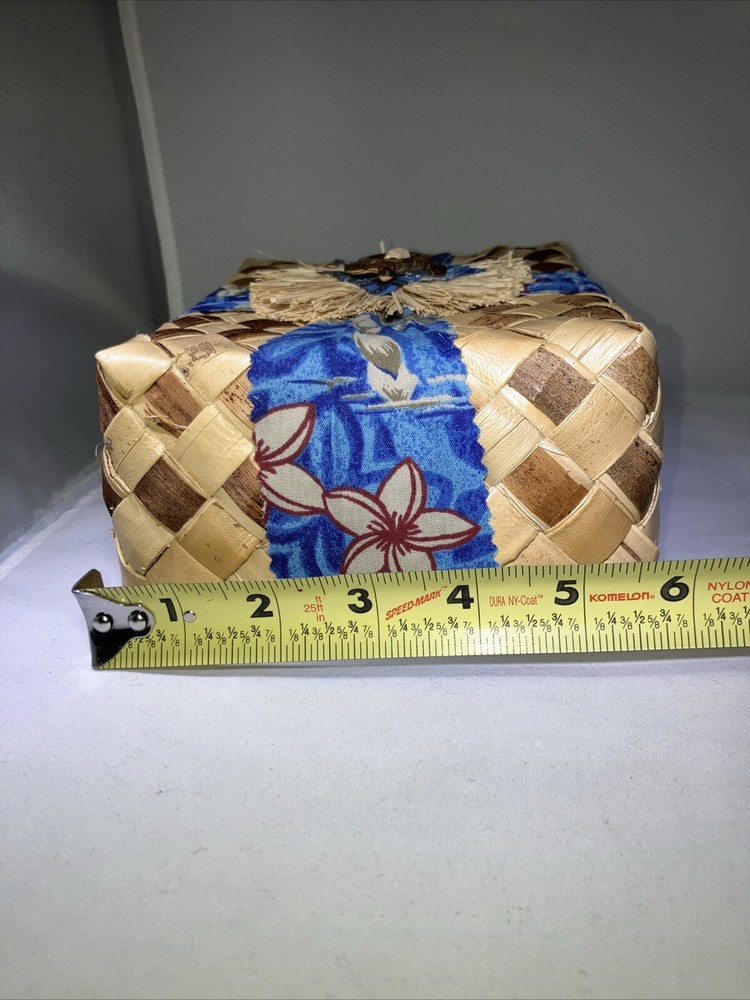 Decorative Basket Rectangular Lidded Rafia & Wood Hawaiian Floral/turtle