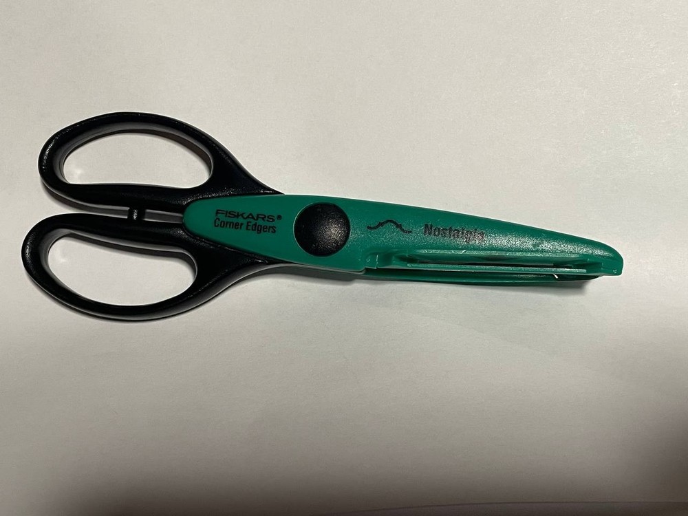 Fiskars Corner Edgers Nostalgia Scissors For Crafting