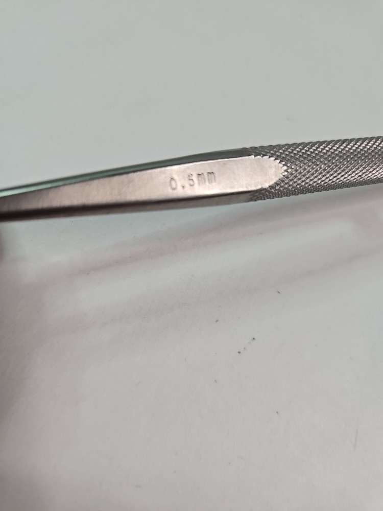 V Mueller Bipolar Forceps, 0.5mm, Turned In