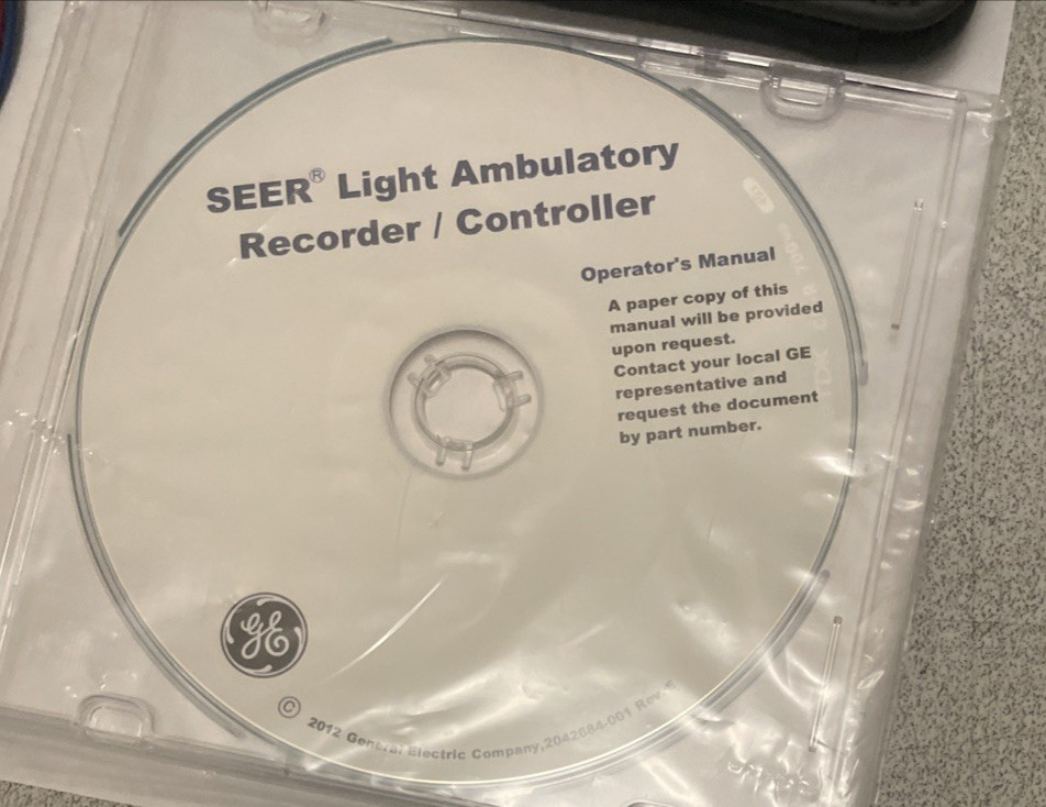 GE Seer Light Extend Compact Digital Holter with Accessories