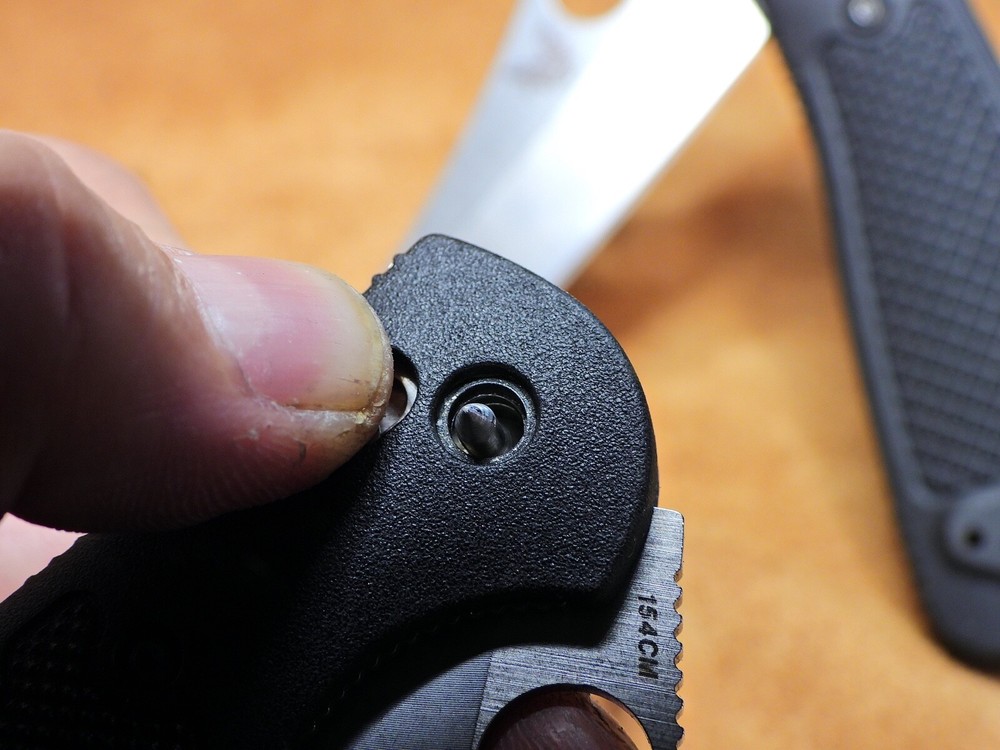 Pivot Alignment Tool for Axis lock knives - Scale Swap Cheat Code for Benchmade