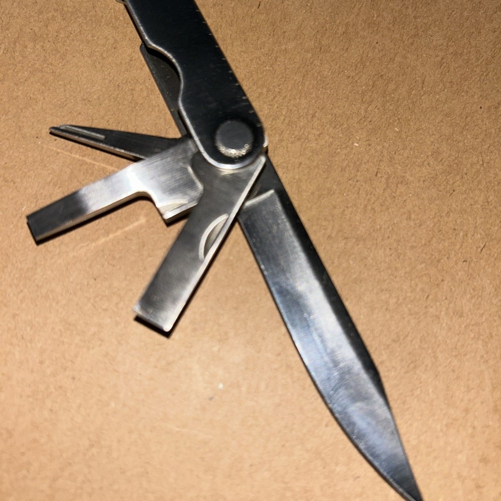 Leatherman PST