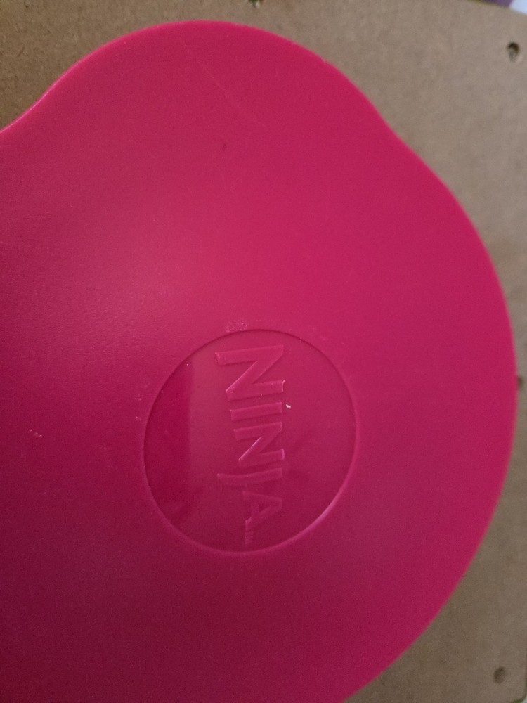 NINJA replacement lid Pink 5 inches diameter B76