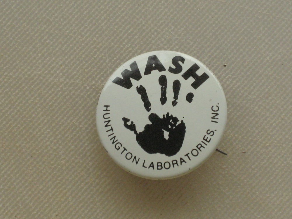 Pinback Button WASH - Huntington Laboratories Inc.