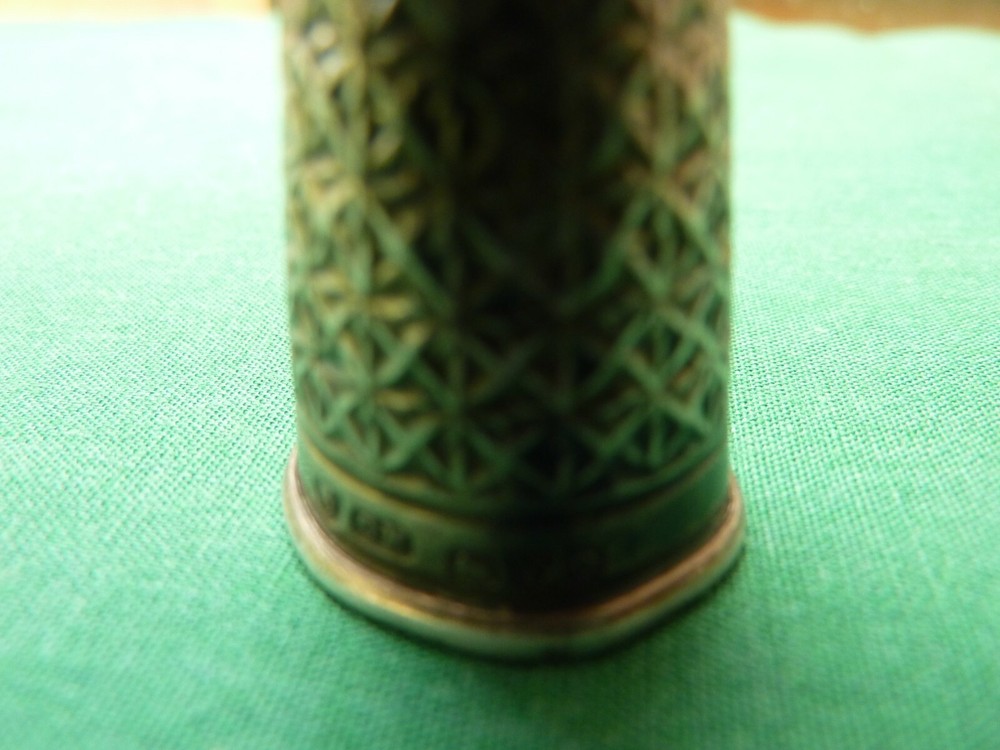 VINTAGE SILVER THIMBLE