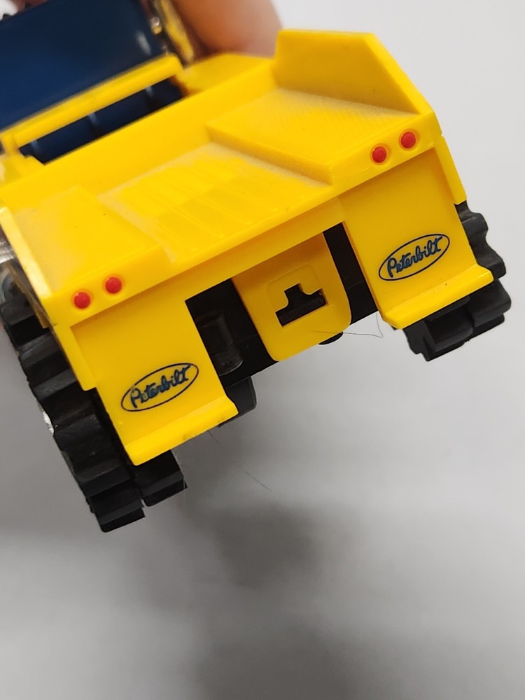 Stomper 4x4 Blue Yellow 24 Hour Towing