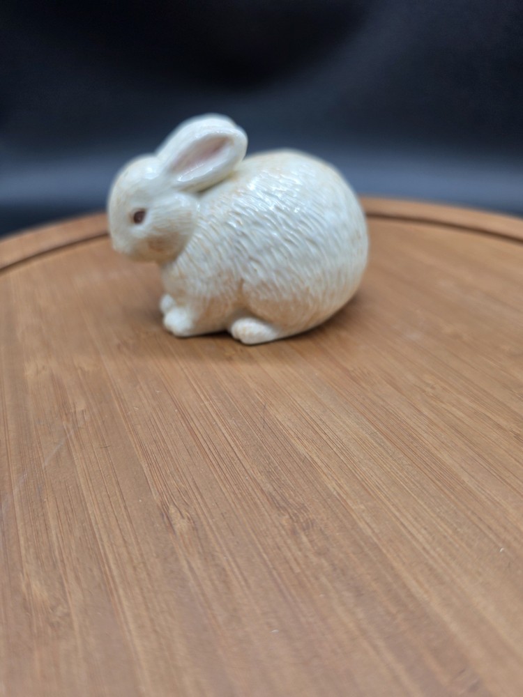Vintage Hallmark Easter Bunny Ceramic Shaker