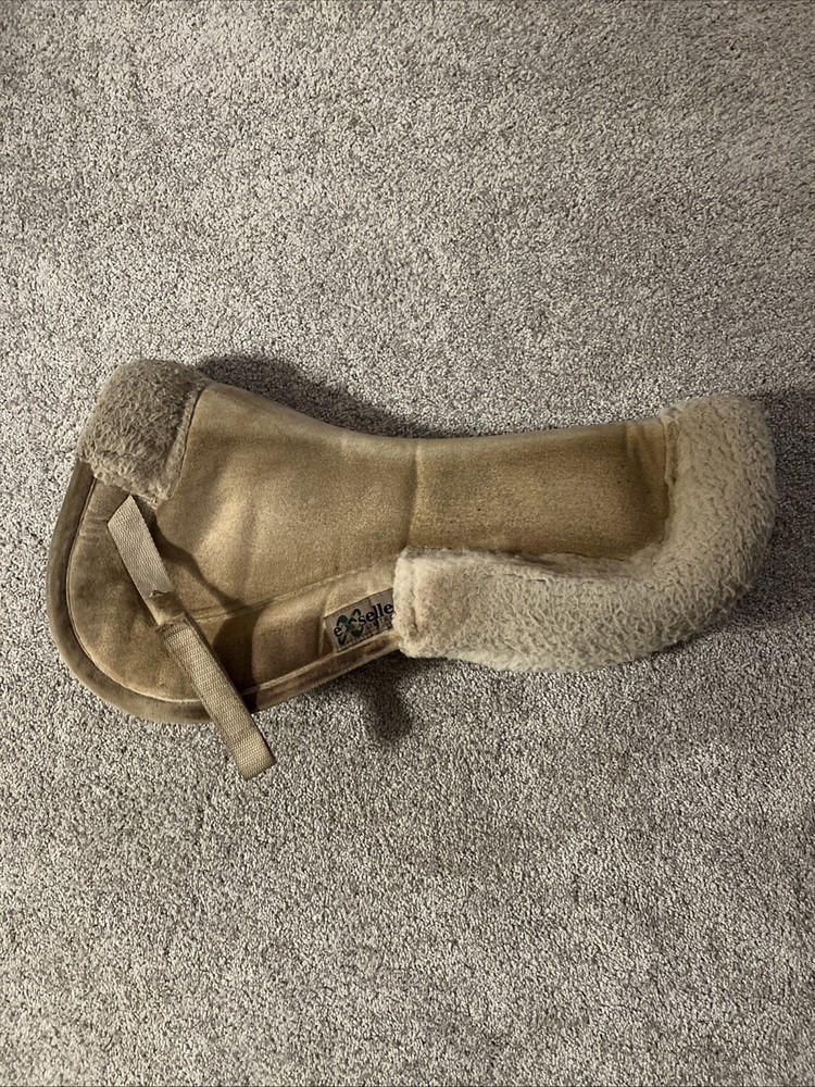 Exselle Wither Relief English Half Pad