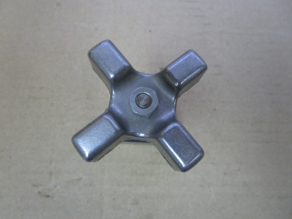 NEW ENERPAC 9-89-NEEDLE VALVE 1/4" NPT