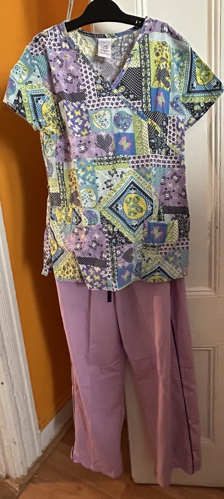 womens scrub set size small