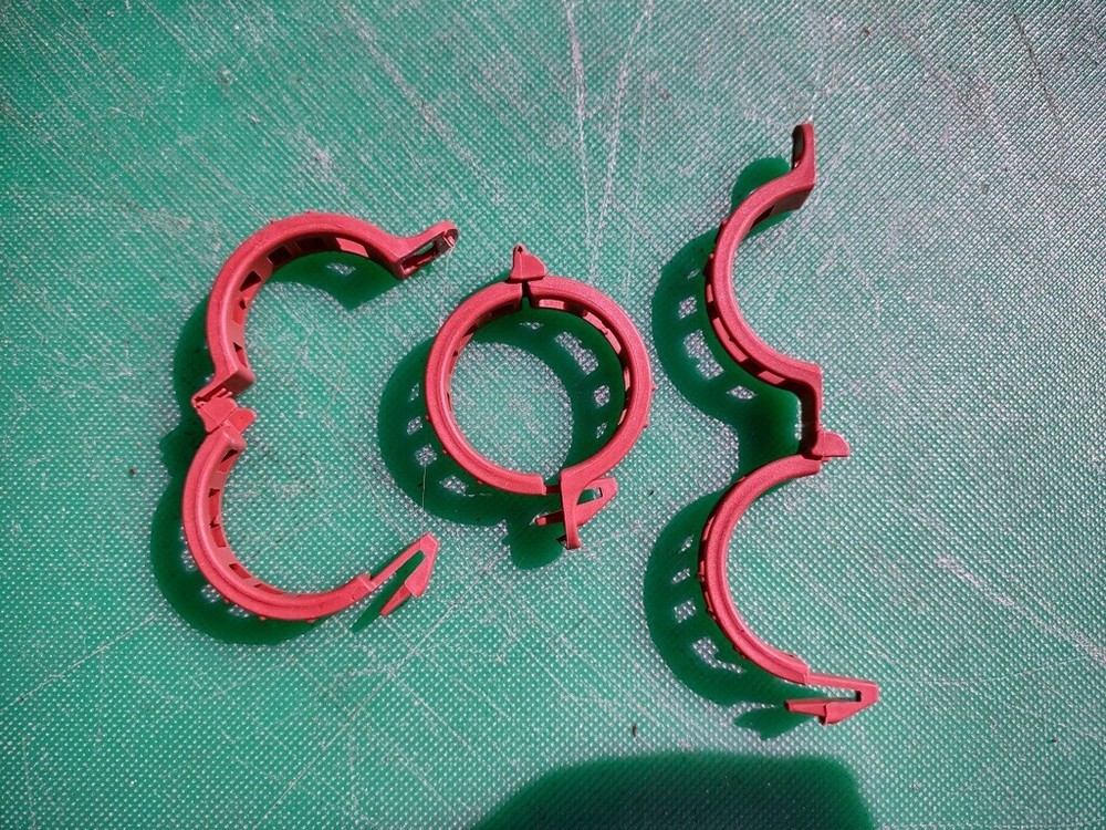 Bato Mega Clips