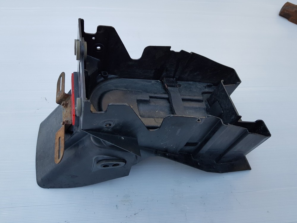 Kawasaki er500 rear plate holder fairing