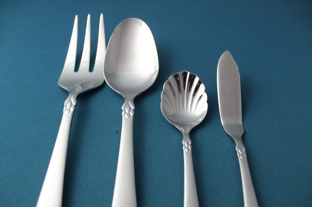 Oneida JACQUELINE / SIMBA Serving (4pc Set) Tablespoon Fork Sugar 18/10 Frosted