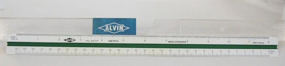 Alvin 247P Metric Triangular Drafting Scale Ruler (30 cm / 11.81"). Germany