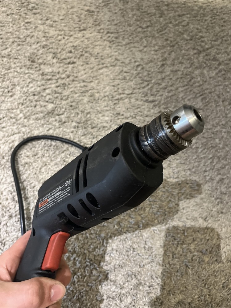 BLACK & DECKER 7152 TYPE 2 CORDED REVERSIBLE DRILL 3/8"