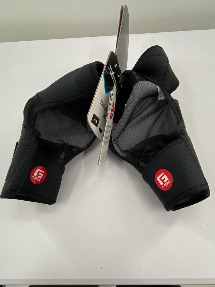 G-Form E-line Knee Guards- Black- Size Small