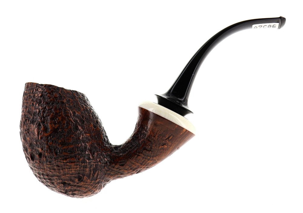 Pipe C-pipe GRUPPO 6 brown smooth shape freehand egg